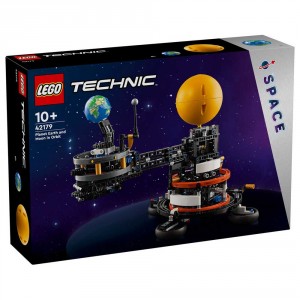 Lego Technic Planet Earth and Moon in Orbit